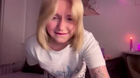 Ri   online show from December 22, 2025, 5:54 pm