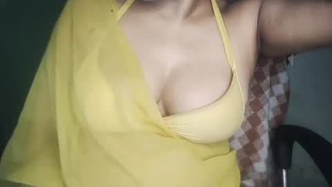 Snapshot of _dreamgirl_0 chatting on June 10, 2026, 11:46 pm _dreamgirl_0 online show from June 10, 2026, 11:46 pm