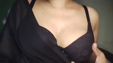 Snapshot of _dreamgirl_0 chatting on June 27, 2026, 10:20 am _dreamgirl_0 online show from June 27, 2026, 10:20 am