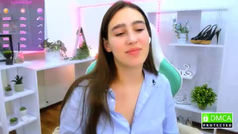 Snapshot of _eliizabeth__ chatting on February 1, 2026, 10:08 pm Lizzy online show from February 1, 2026, 10:08 pm