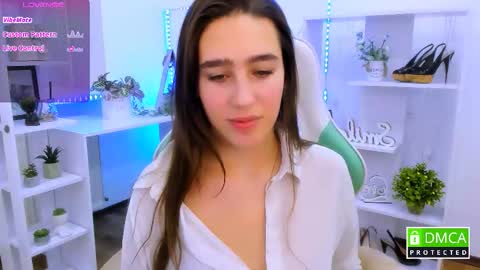 Snapshot of _eliizabeth__ chatting on February 5, 2026, 9:41 pm Lizzy online show from February 5, 2026, 9:41 pm