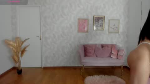 Elysa online show from March 27, 2026, 6:19 am