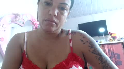 Snapshot of _emilimilf chatting on July 14, 2026, 4:13 pm _emilimilf online show from July 14, 2026, 4:13 pm