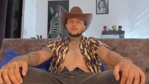 Emilio online show from February 11, 2025, 1:52 am