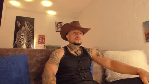 Snapshot of _emilio_escobar chatting on February 4, 2026, 9:37 am Emilio online show from February 4, 2026, 9:37 am