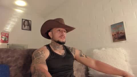 Snapshot of _emilio_escobar chatting on March 2, 2026, 9:27 am Emilio online show from March 2, 2026, 9:27 am