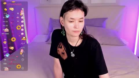 _emily__strike_ online show from November 20, 2025, 9:53 am