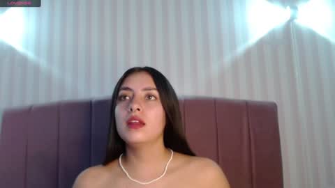 Snapshot of _emma_diamond_ chatting on December 27, 2024, 6:20 pm Emma online show from December 27, 2024, 6:20 pm