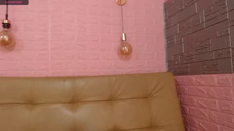 Snapshot of _emma_diamond_ chatting on January 13, 2025, 6:49 pm Emma online show from January 13, 2025, 6:49 pm