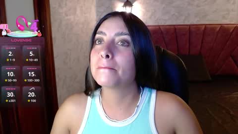 Snapshot of _emma_diamond_ chatting on November 6, 2025, 8:21 pm Emma online show from November 6, 2025, 8:21 pm