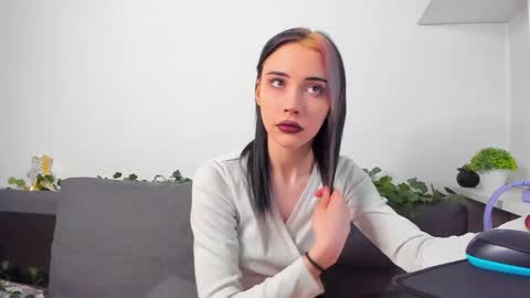 Emma online show from March 29, 2026, 6:24 am