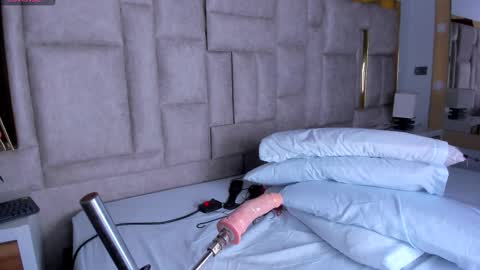 _eris_rose online show from November 5, 2025, 7:25 pm