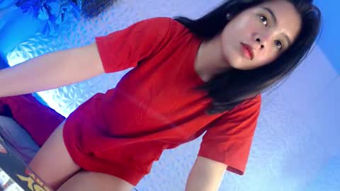 Snapshot of _esabel20_ chatting on May 2, 2026, 11:37 am HI LOVE IM ESABEL online show from May 2, 2026, 11:37 am