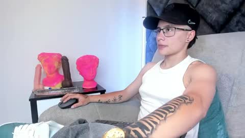 Snapshot of _eternal3_ chatting on April 16, 2026, 9:39 pm Eternal online show from April 16, 2026, 9:39 pm