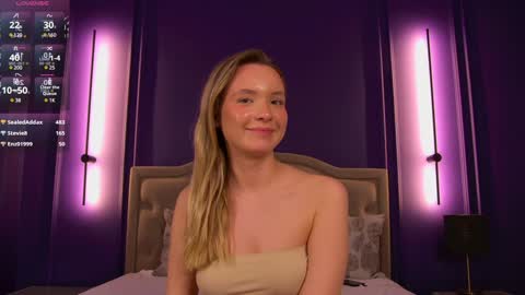 Snapshot of _florence_wayne chatting on December 9, 2024, 12:19 pm Florence online show from December 9, 2024, 12:19 pm
