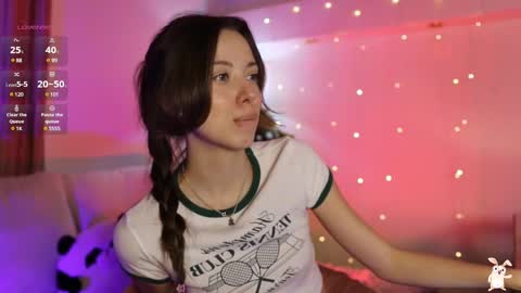 Snapshot of _fluffybunny_ chatting on February 10, 2025, 11:57 am Goldy Grace online show from February 10, 2025, 11:57 am