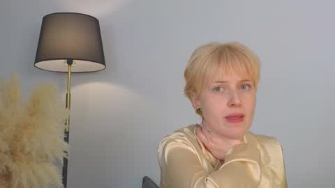 Snapshot of _freirene chatting on February 27, 2026, 3:12 pm Iren online show from February 27, 2026, 3:12 pm