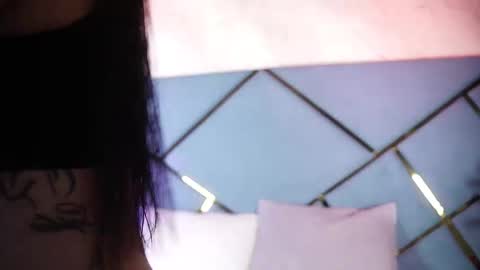 _giggy online show from December 22, 2025, 12:13 pm