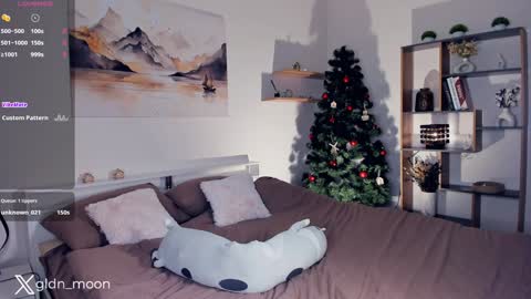 Rina online show from December 26, 2024, 4:43 am