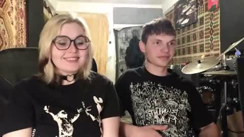 Snapshot of _gothpunk_ chatting on June 30, 2026, 11:17 pm Helen and Dan online show from June 30, 2026, 11:17 pm