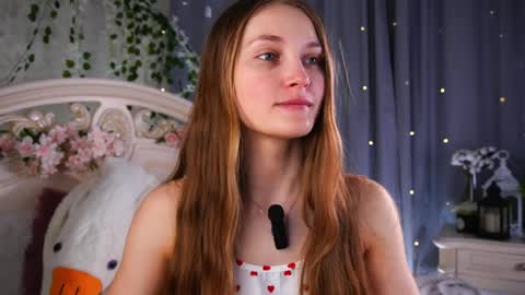 Milly online show from April 3, 2026, 2:20 am