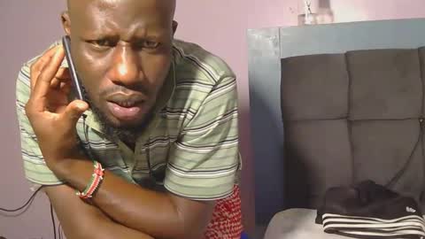 _hairlyboy online show from October 28, 2025, 9:35 am