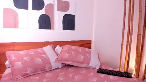 Hanna johnson online show from January 6, 2025, 12:37 am