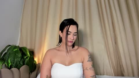 Hanna johnson online show from October 4, 2025, 3:59 am