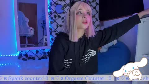 Snapshot of _heavenly_blue_ chatting on March 11, 2025, 9:48 pm Bluey online show from March 11, 2025, 9:48 pm