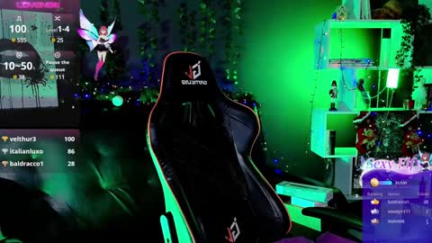 Snapshot of _helencarter chatting on December 24, 2024, 11:55 pm Helen Carter 3 Next stream 2330 MSC online show from December 24, 2024, 11:55 pm