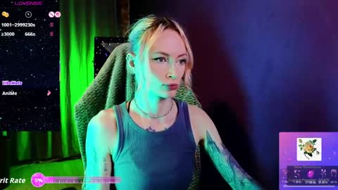 Snapshot of _helencarter chatting on May 22, 2026, 8:47 pm Helen Carter 3 Next stream 2330 MSC online show from May 22, 2026, 8:47 pm