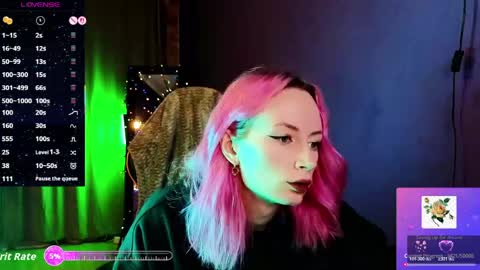 Snapshot of _helencarter chatting on May 26, 2026, 8:38 pm Helen Carter 3 Next stream 2330 MSC online show from May 26, 2026, 8:38 pm