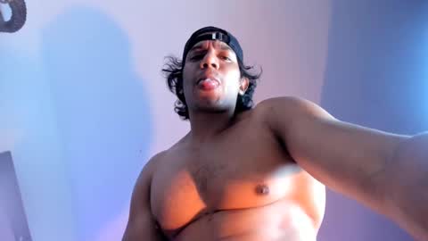 Snapshot of _heracles1 chatting on September 30, 2025, 4:06 am Heracles online show from September 30, 2025, 4:06 am