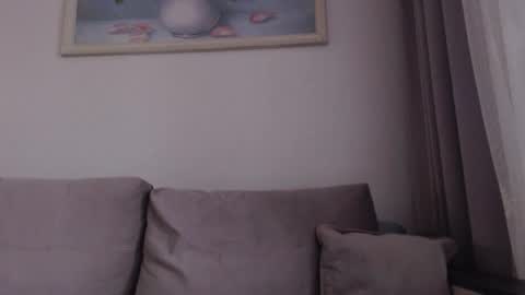 Criss4u online show from February 23, 2026, 5:27 am