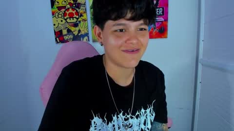 Snapshot of _ian_sweet chatting on November 21, 2025, 7:01 pm ian online show from November 21, 2025, 7:01 pm