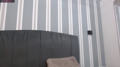 Isa online show from January 7, 2025, 2:08 pm