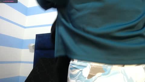 Isa online show from January 9, 2025, 11:36 am