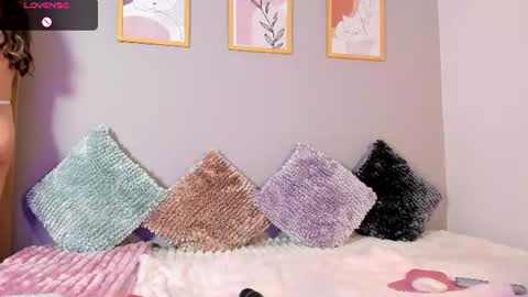 Snapshot of _ivanna_volk chatting on June 20, 2026, 5:43 am Ivanna online show from June 20, 2026, 5:43 am