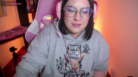 Snapshot of _jaaade_p_ chatting on December 18, 2025, 2:50 am _jaaade_p_ online show from December 18, 2025, 2:50 am