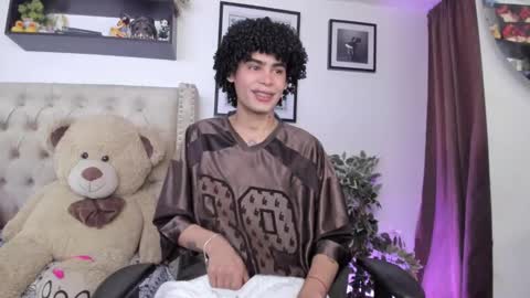 Jay online show from December 11, 2024, 6:42 pm