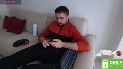 _jeem_ online show from March 3, 2025, 11:33 am
