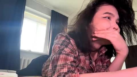 Snapshot of _jelly_melly_ chatting on April 28, 2026, 11:37 am Elsa online show from April 28, 2026, 11:37 am