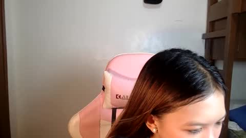 Snapshot of _jennn chatting on May 31, 2026, 5:53 pm Jen online show from May 31, 2026, 5:53 pm