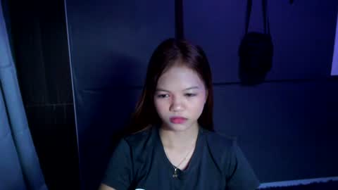 Jen online show from July 28, 2026, 3:21 pm