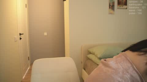 Jaki online show from February 6, 2025, 10:48 am