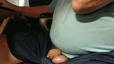 _jimmini online show from November 18, 2025, 3:16 pm