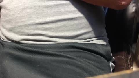 _jimmini online show from November 26, 2025, 5:03 pm