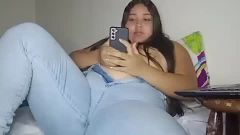 Snapshot of _jleniffer_ chatting on October 28, 2025, 6:50 am Jeniffer online show from October 28, 2025, 6:50 am