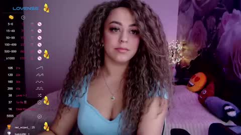 _just_a_queen_3 online show from December 12, 2024, 6:21 pm