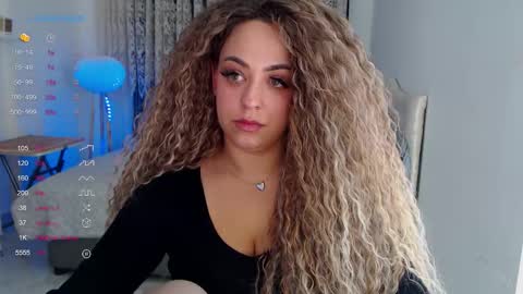 _just_a_queen_3 online show from December 4, 2025, 9:40 am